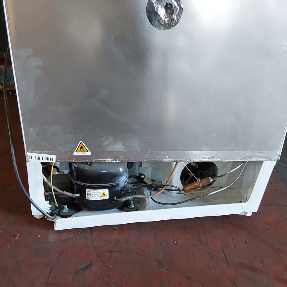  CDA FW284 IS A 60CM INTEGRATED/ UNDER COUNTER FREEZER