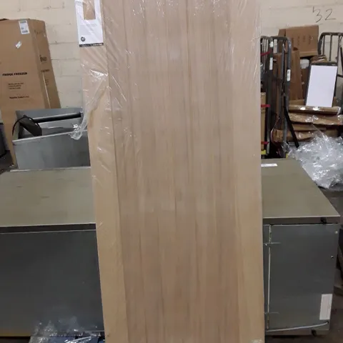 XL JOINERY UNFINISHED OAK SUFFOLK ESSENTIAL INTERNAL DOOR 1981×762×35MM