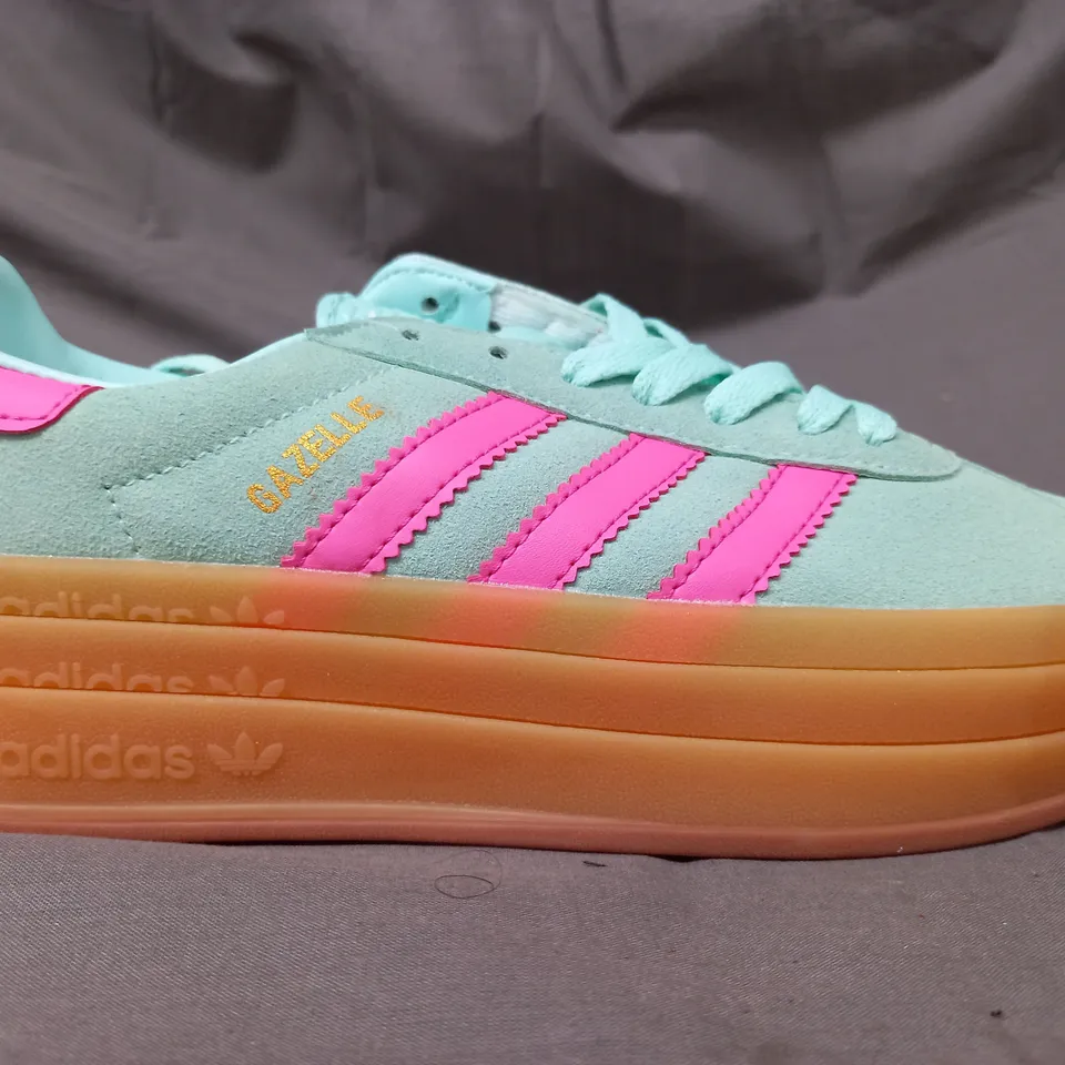 BOXED PAIR OF ADIDAS GAZELLE BOLD SHOES IN GREEN/PINK UK SIZE 5