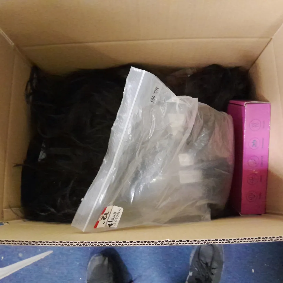 APPROXIMATELY 10 WIGS AND HAIRPIECES ASSORTED COLOURS AND STYLES
