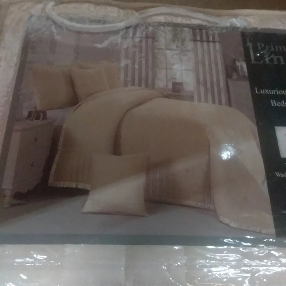 PLAIN WEAVE MODERN SINGLE BEDSPREAD