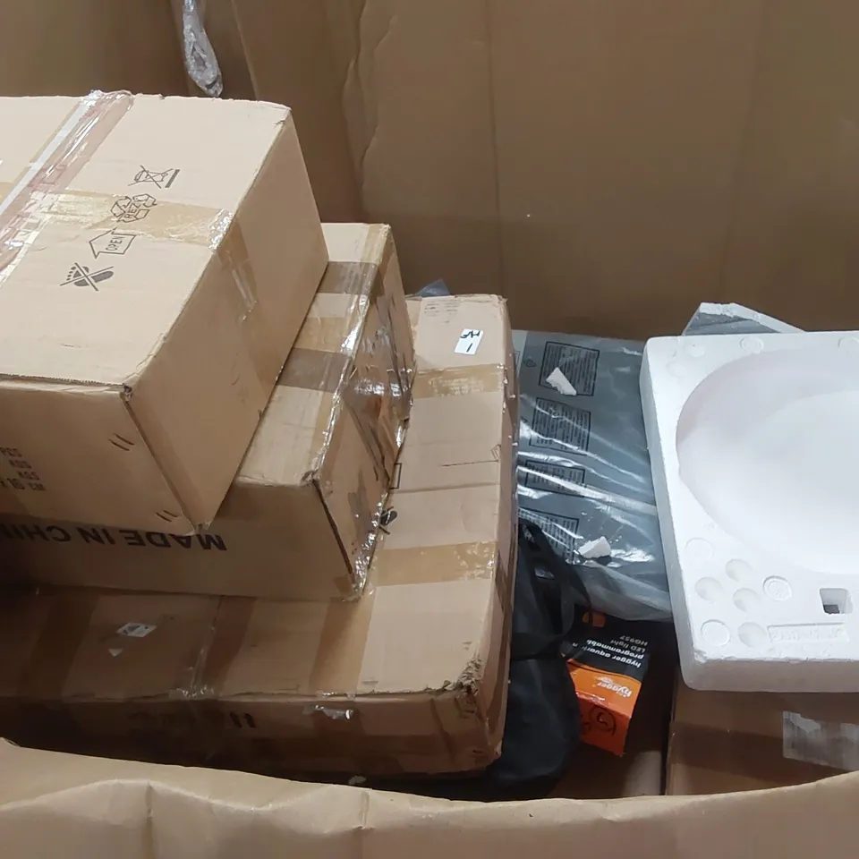 PALLET OF ASSORTED ITEMS INCLUDING AIR COOLER, AIR FRYER, RESIN CURING MACHINE, GAMING CHAIR, AQUARIUM LED LIGHT
