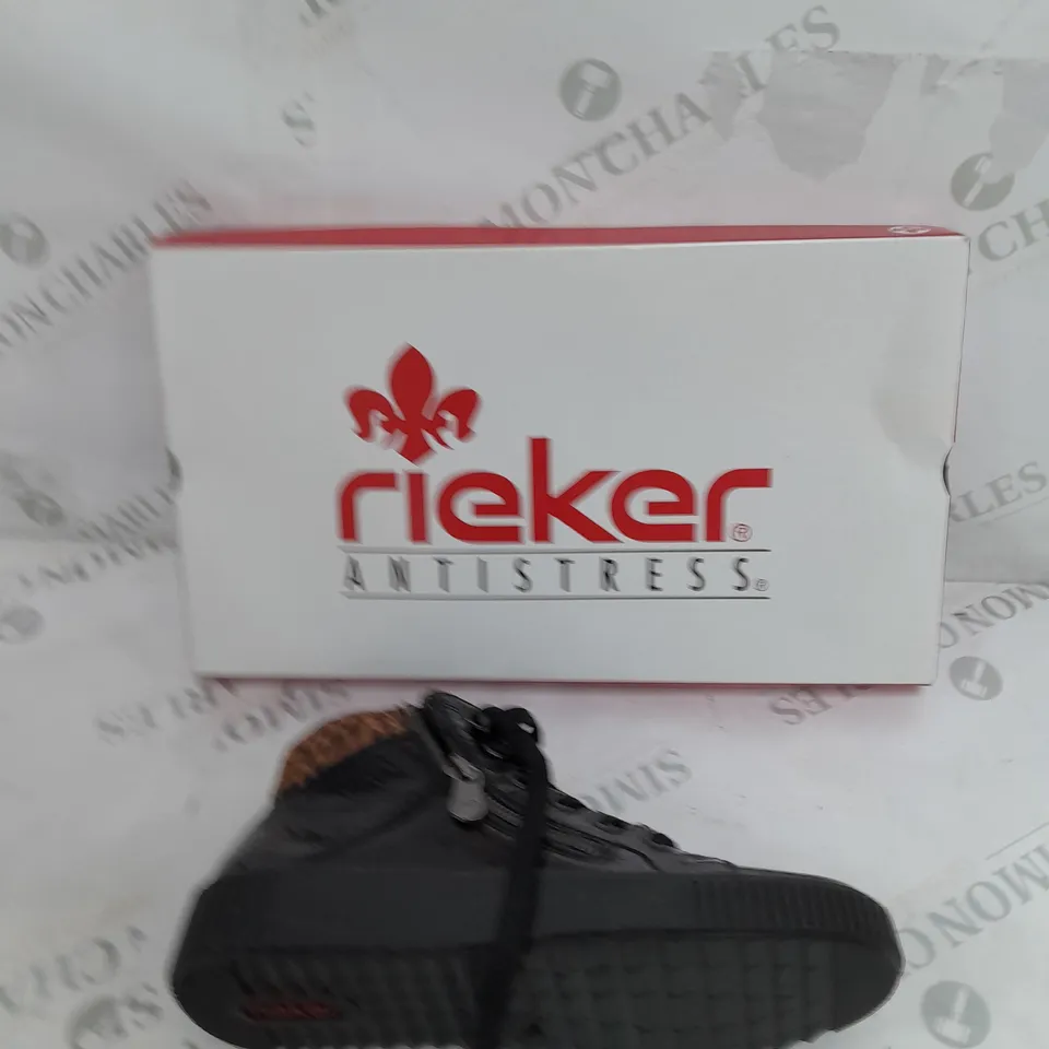 BOXED RIEKER HIGH TOP CUFFED SHOES, LEOPARD/BLACK - SIZE 4