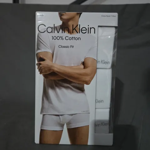 BOXED CALVIN KLEIN CREW NECK T-SHIRTS - SIZE S - X3