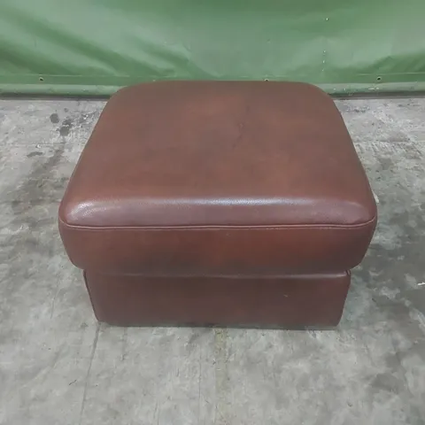 QUALITY DESIGNER ITALIAN MADE PINTURICCHIO LEATHER UPHOLSTERED SQUARE FOOTSTOOL