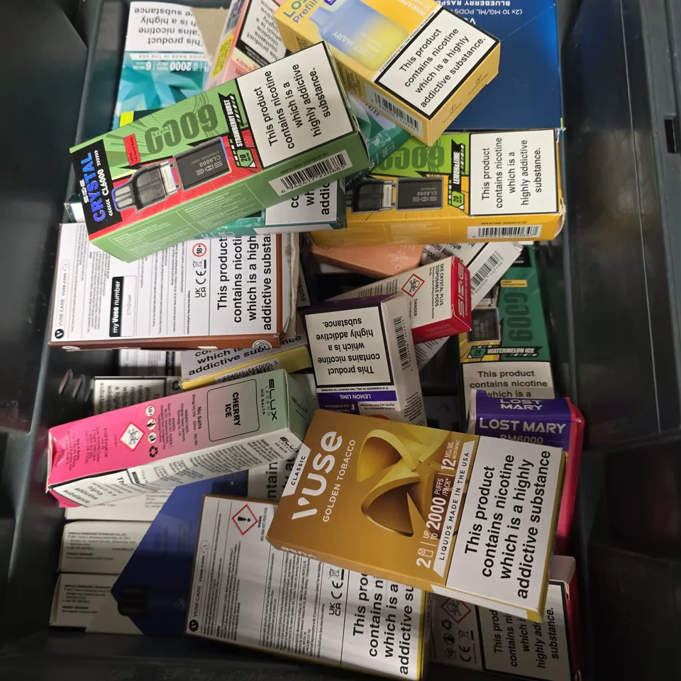 TOTE OF APPROXIMATEY 15 ASSORTED E-CIGARETTES TO INCLUDE - VUSE - LOST MARY - ELFBAR - ETC