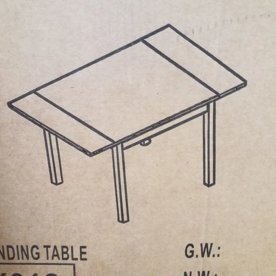 BOXED OAK EXTENDING TABLE - OILED OAK 