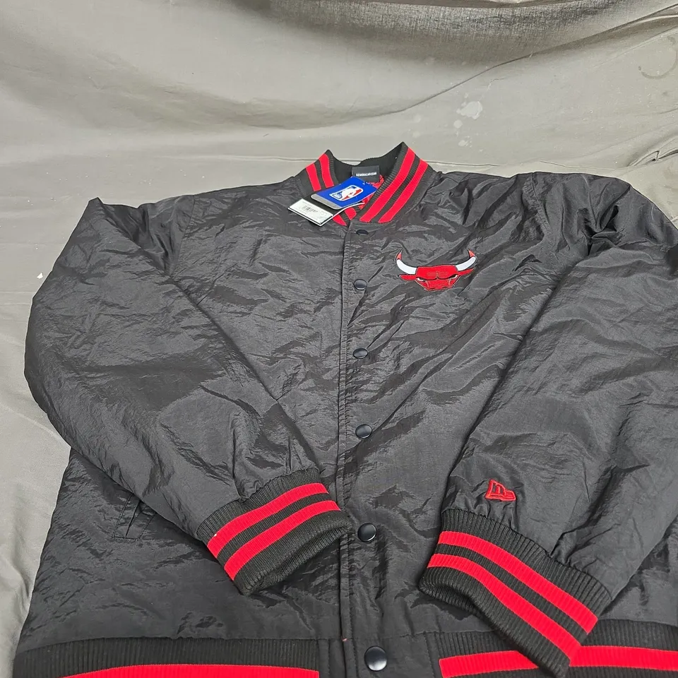 NEW ERA CHICAGO BULLS COAT SIZE L