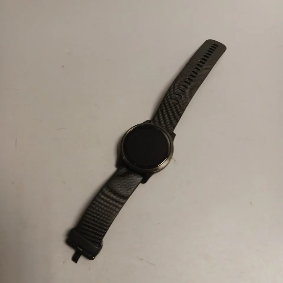 BOXED GARMIN VIVOACTIVE 4 GPS SMARTWATCH IN BLACK