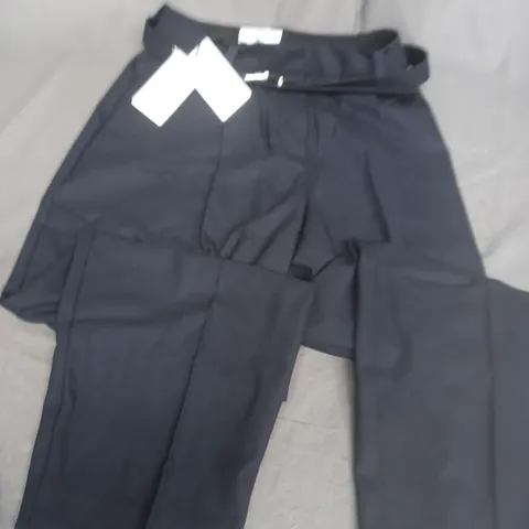 REISS PETITE BELTED TROUSERS IN NAVY - UK 8