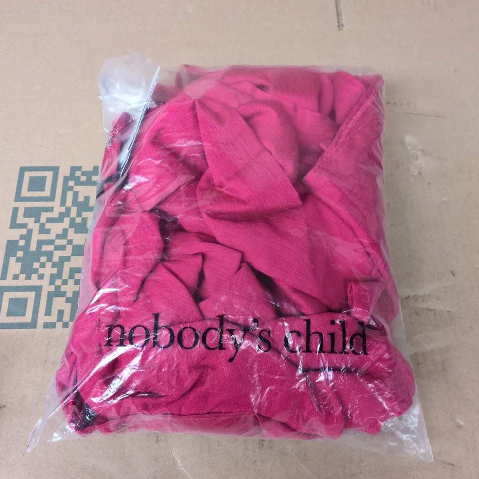 BAGGED NOBODYS CHILD PETITE ZOLA MIDI DRESS IN PINK - UK 16