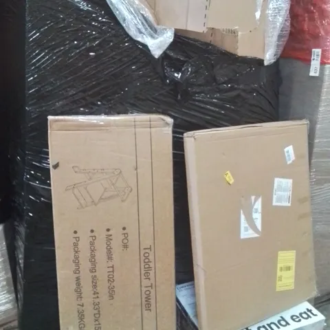 PALLET OF ASSORTED HOUSEHOLD GOODS AND PRODUCTS TO INCLUDE;TODDLER TOWER,MICROWAVE,DOG CAR SEAT