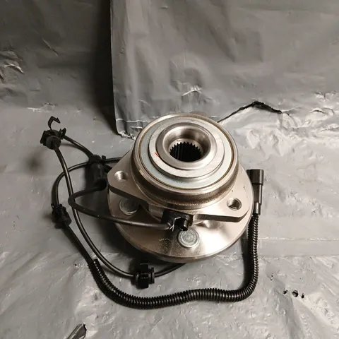 WHEEL HUB AND CENSOR