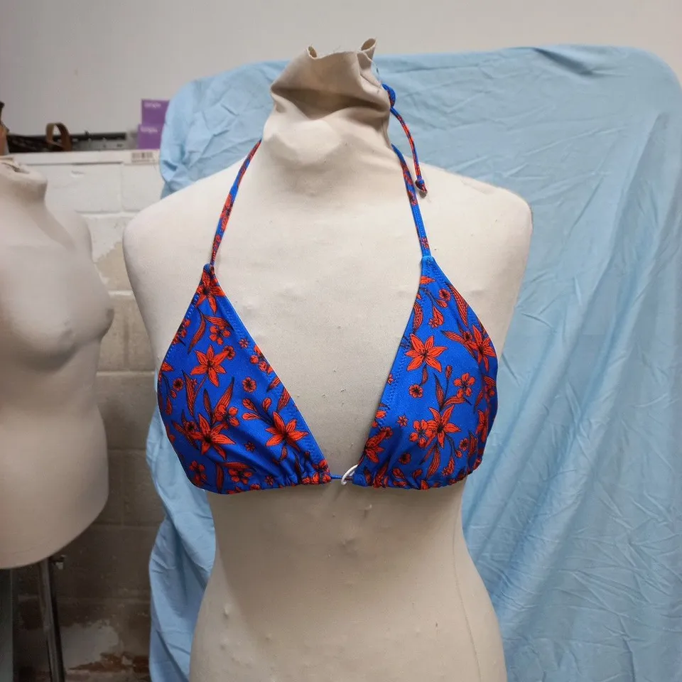 BRIGHT MELODY TOP (AZURE) – BIKINI TOP, XL