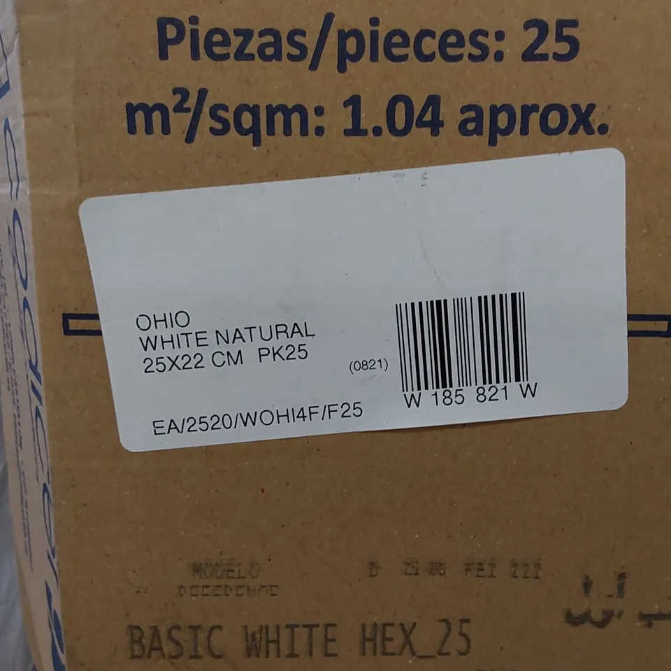 PALLET TO CONTAIN APPROX 36 X PACKS OF JOHNSON TILES OHIO WHITE NATURAL HEXAGONAL TILES TILES - 25 TILES PER PACK // SIZE: 25 X 22cm