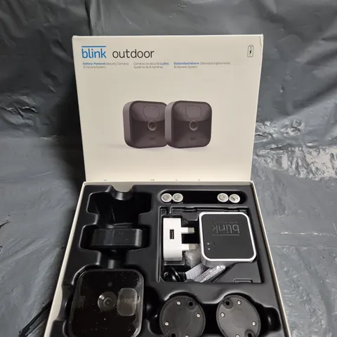 BOXED BLINK OUTDOOR BATTERY POWERED SECURITY CAMERA SET
