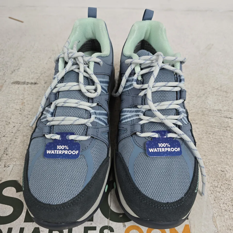 SKECHERS WATERPROOF HIKING SHOES, BLUE/GREY - UK SIZE 6