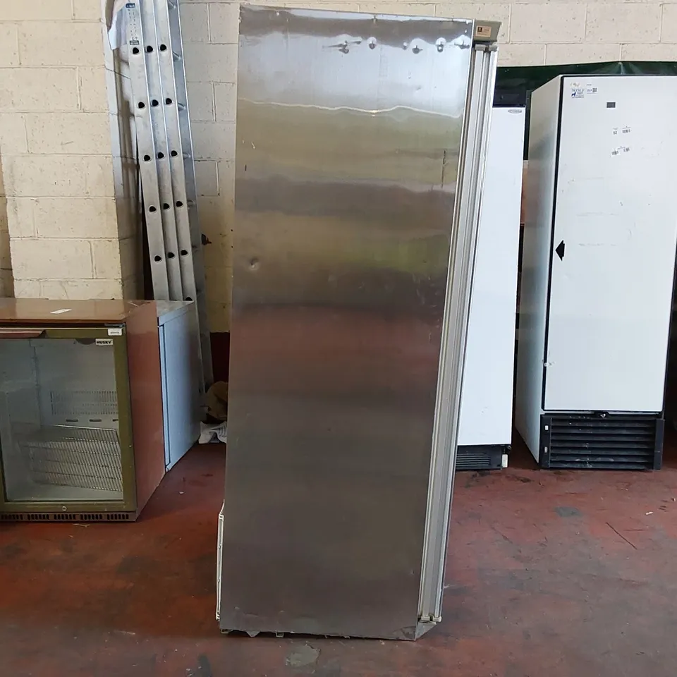 COOLHEAD RNX600 COMMERCIAL FREEZER 
