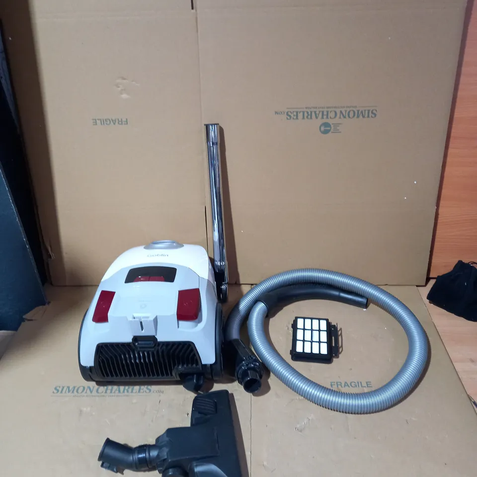 GOBLIN BAGGED CYLINDER VACUUM CLEANER