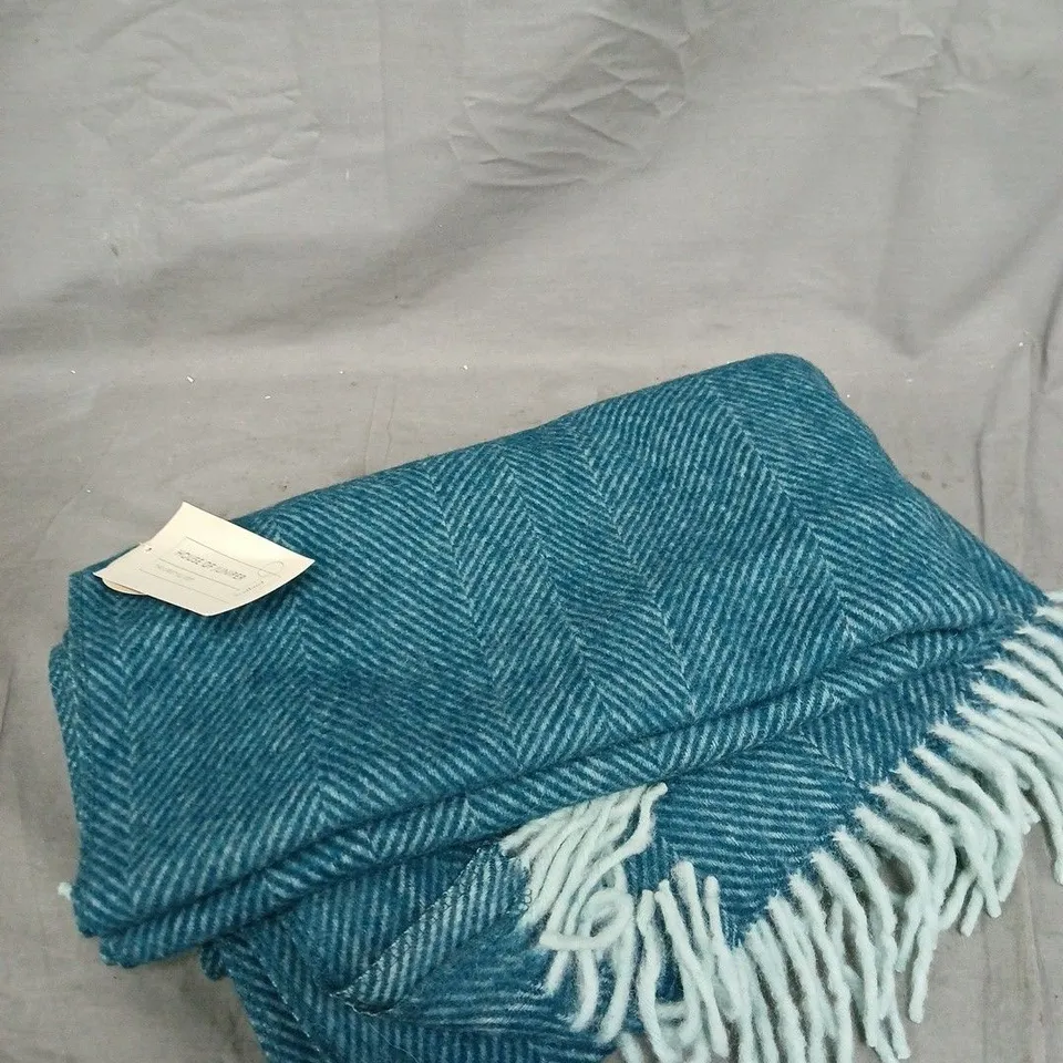HOUSE OF JUNIPER TURQUOISE HERRINGBONE KNEE BLANKET