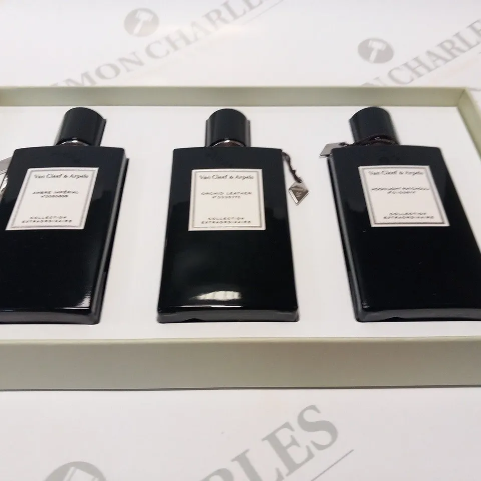 BOXED VAN CLEEF AND ARPELS COLLECTION EXTRAORDINAIRE