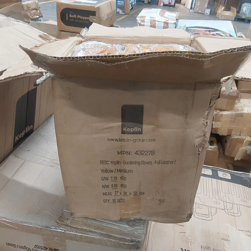 BOX OF APPROXIMATELY 50x KEPLIN FULL LEATHER GARDENING GLOVES 