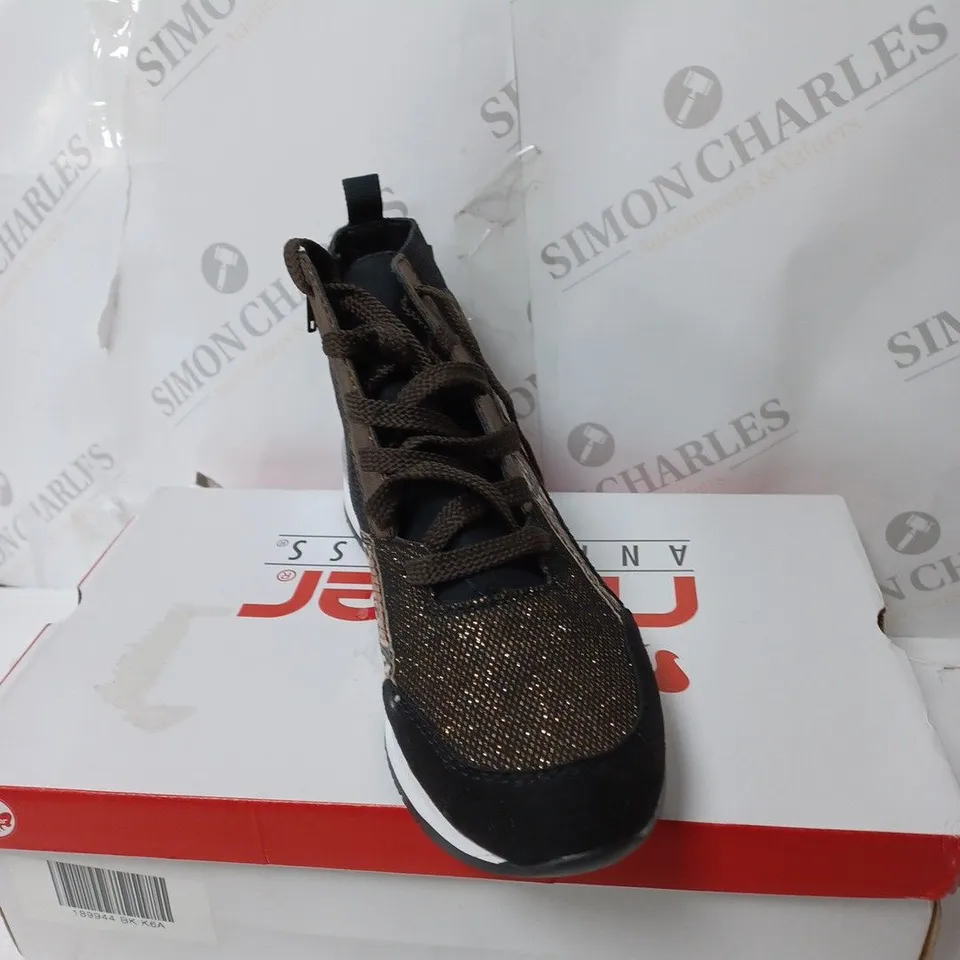 BOXED PAIR OF RIEKER HIGH TOP MIX MATERIAL TRAINER BOOTS UK SIZE 6.5