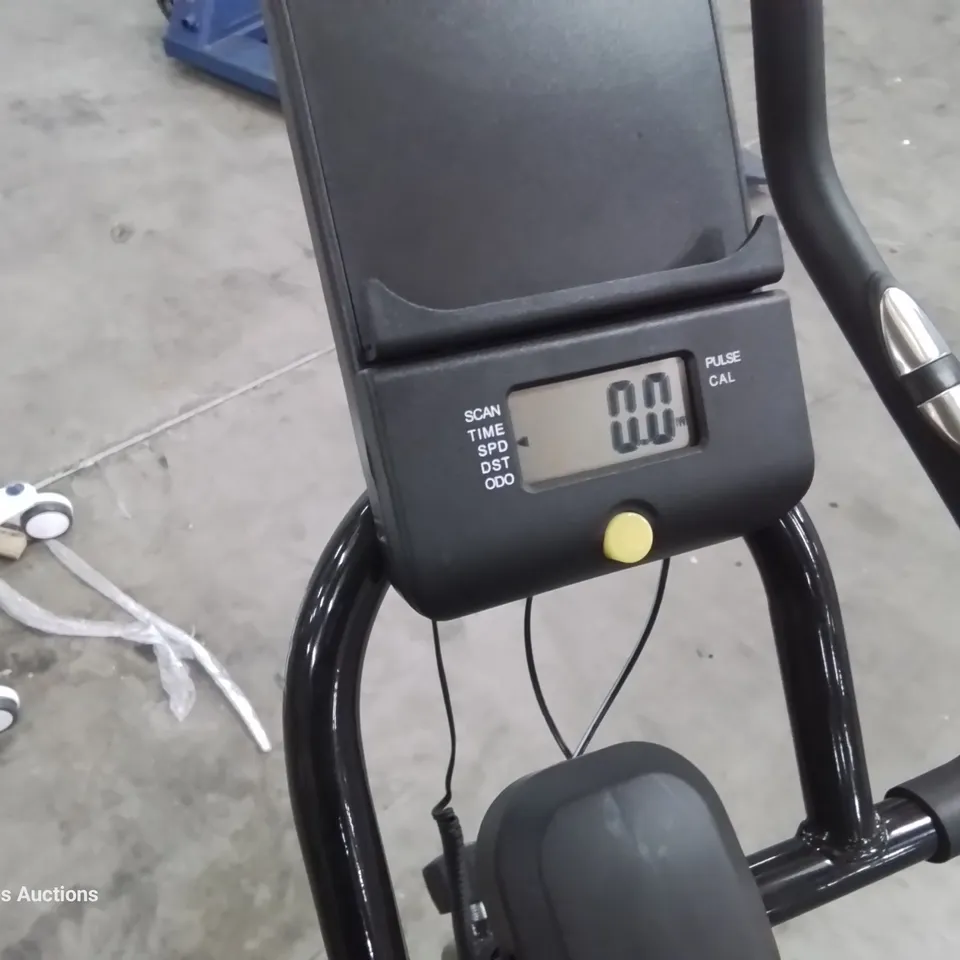 LONSDALE SPIN BIKE Model XJJ 9.5