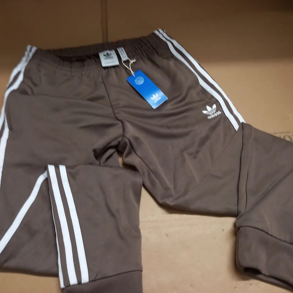 ADIDAS BROWN TRACK PANTS - UK M