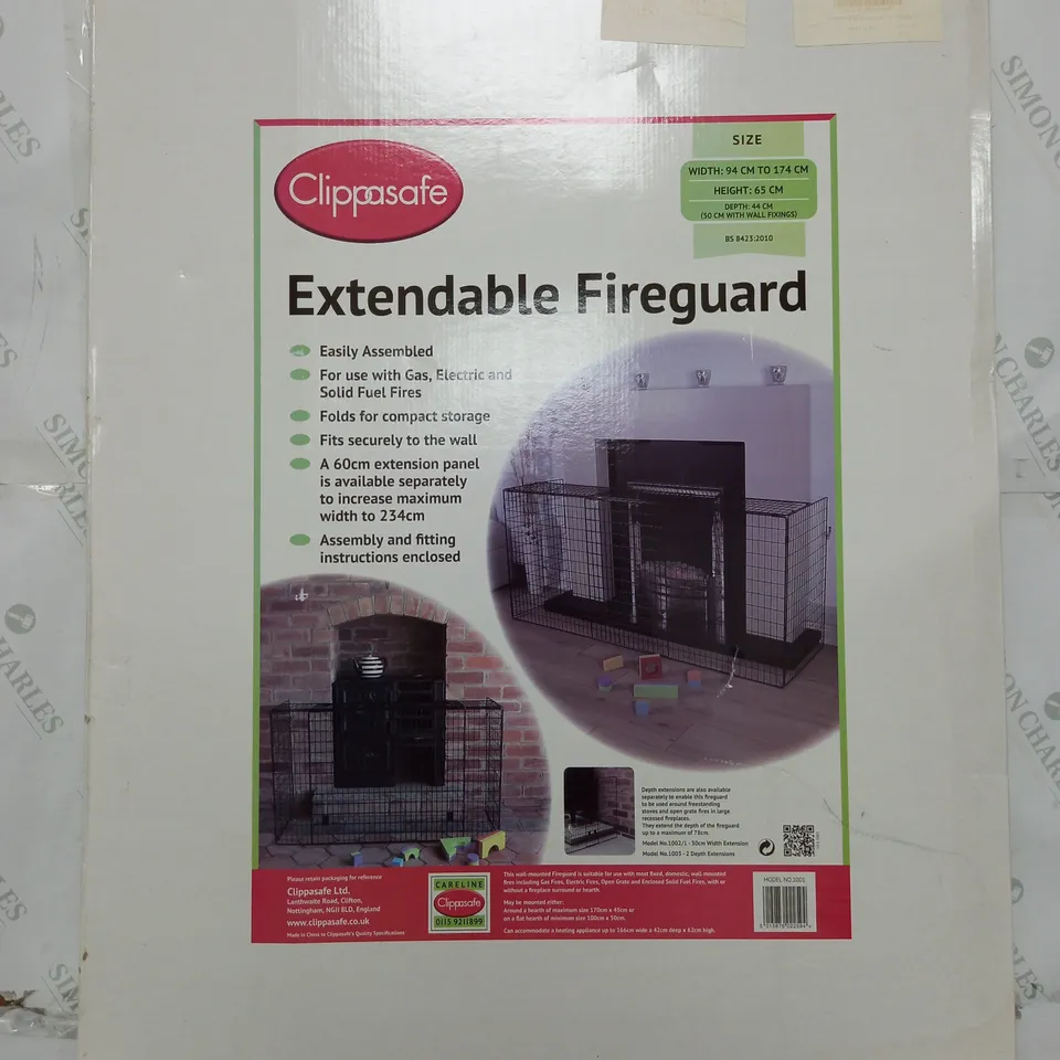 BOXED CLIPPSAFE EXTENDABLE FIREGUARD