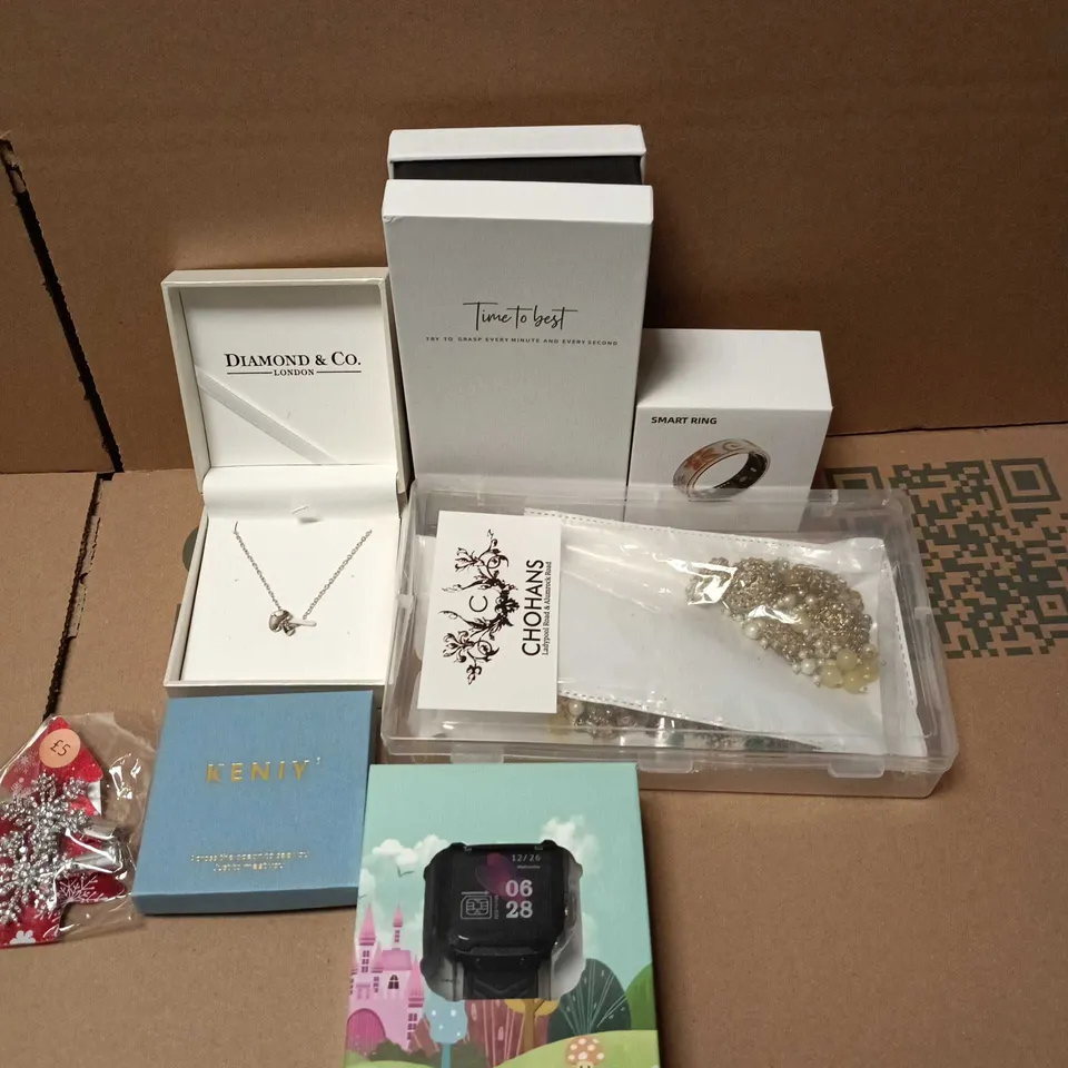 APPROXIMATELY 20 ASSORTED JEWELLERY ITEMS TO INCLUDE BRANDS SUCH AS TIME TO BEST, DIAMOND & CO, KENIY, ETC