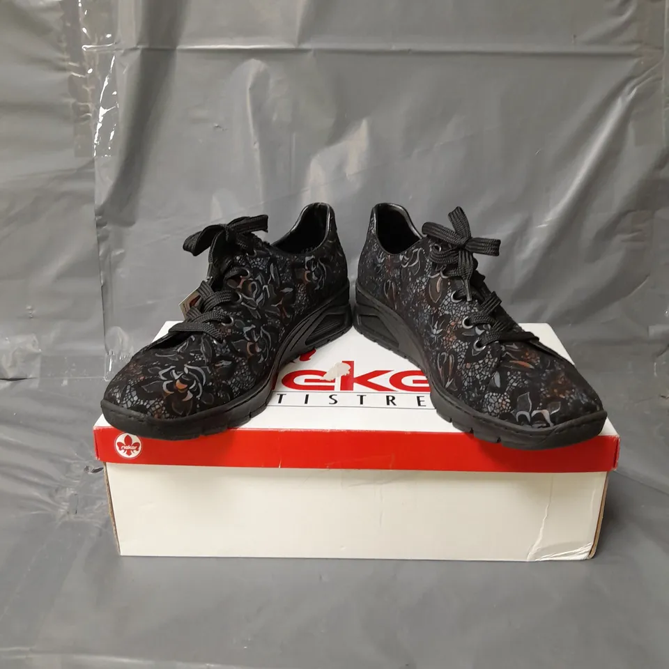 RIEKER WEDGE TRAINERS BLACK FLORAL SIZE 5