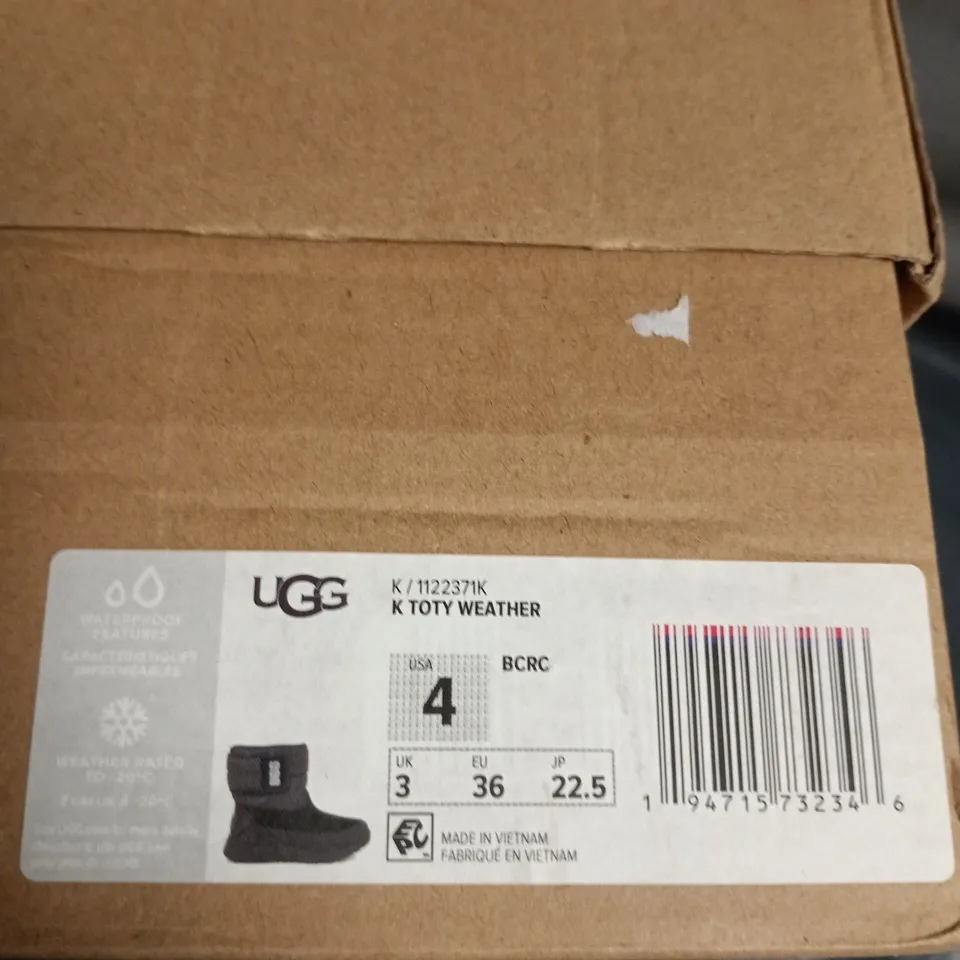 BOXED PAIR OF UGG BLACK WINTER BOOTS – UK 3 (EU 36)