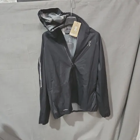 ON RUNNING PERFORMANCE JACKET - BLACK, SIZE L