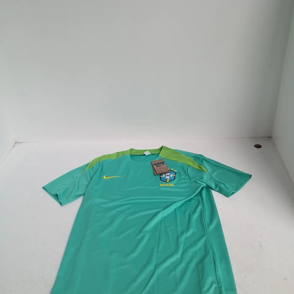 NIKE BRAZIL NATIONAL TEAM MEN'S FOOTBALL SHIRT – SIZE M