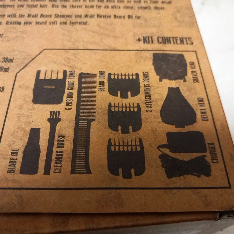 BOXED WAHL MULTIGROOMER 8 IN 1 GIFT SET