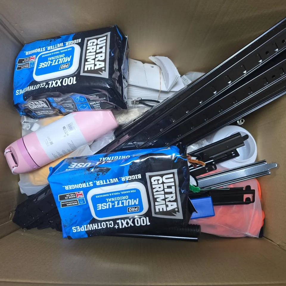 APPROXIMATELY 20 ASSORTED HOUSEHOLD PRODUCTS TO INCLUDE DOG COAT, ULTRAGRIME XXL+ CLOTHWIPES, SEALEY WELDING ELECTRODES, ETC - COLLECTION ONLY