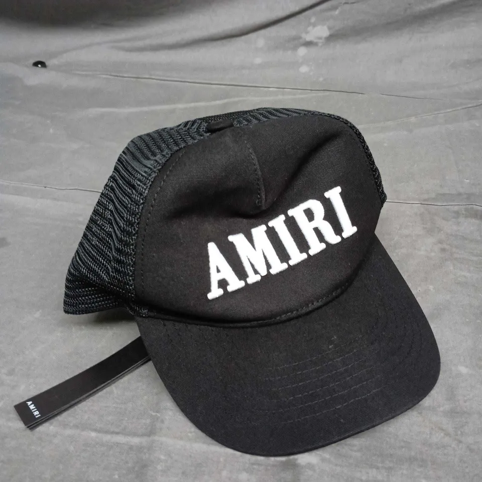 AMIRI CAP – BLACK TRUCKER MESH BACK HAT