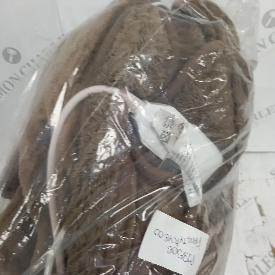 BOXED COZEE HOME VELVETSOFT HEATED THROW IN DARK TAUPE