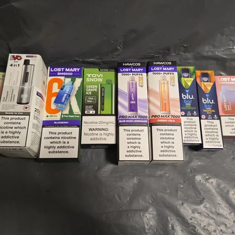 APPROXIMATELY 20 ASSORTED E-CIGARETTE & VAPING ITEMS IN VARIOUS BRANDS