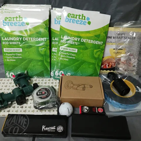 APPROXIMATELY 20 ASSORTED HOUSEHOLD ITEMS TO INCLUDE CRIMPIT MINI WRAP SEALER, GOLF BALLS, TAPE MEASURE, ETC