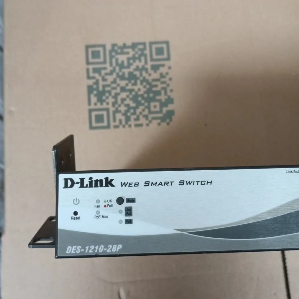 D-LINK DES-1210-28P WEB SMART SWITCH – 28-PORT POE