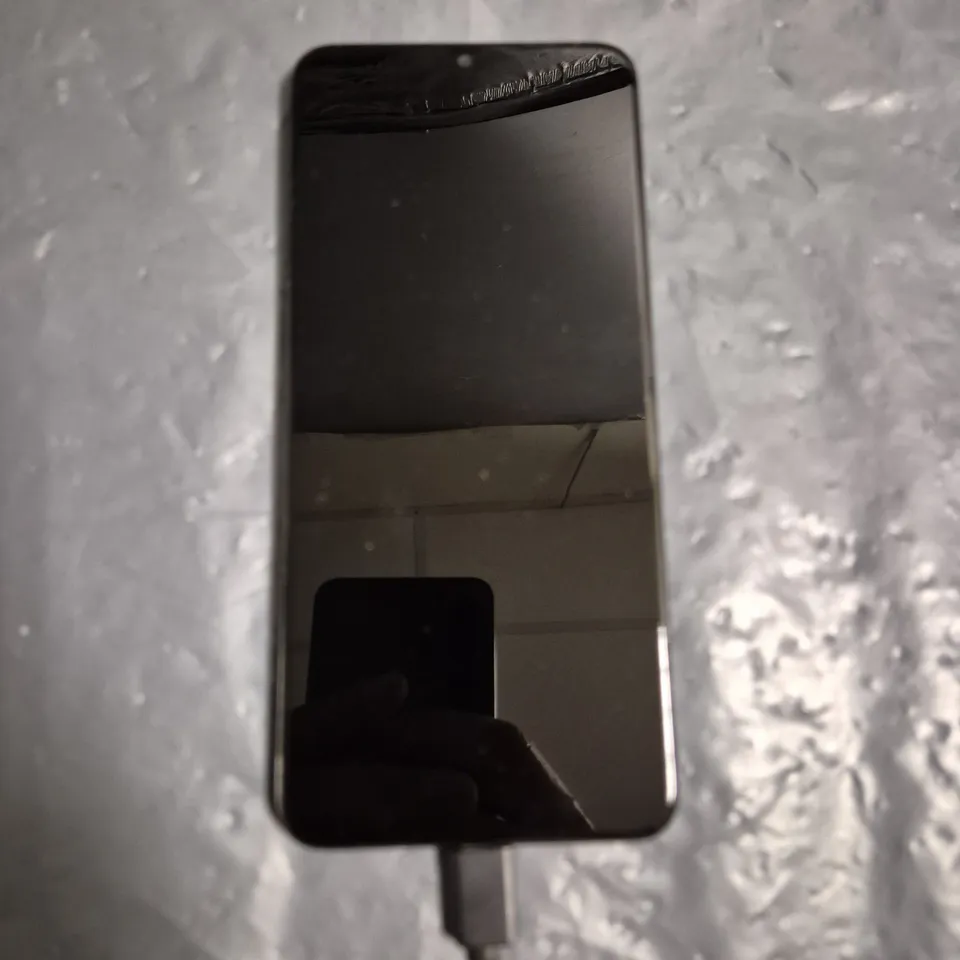 BOXED TCL 40 SE 