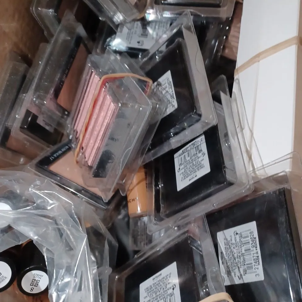 LOT OF APPROX 25 ASSORTED GIVENCHY TESTER PRODUCTS TO INCLUDE POWDER FOUNDATION #MAT SATIN 13, LE PRISME BLUSH #INSPIRATION ROSE, HEALTHY GLOW POWDER #BLOOMING CROISIERE, ETC 