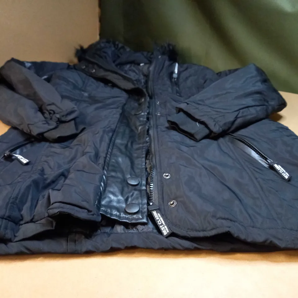 DESIGNER BLACK/HOODED WINTER COAT - SMALL