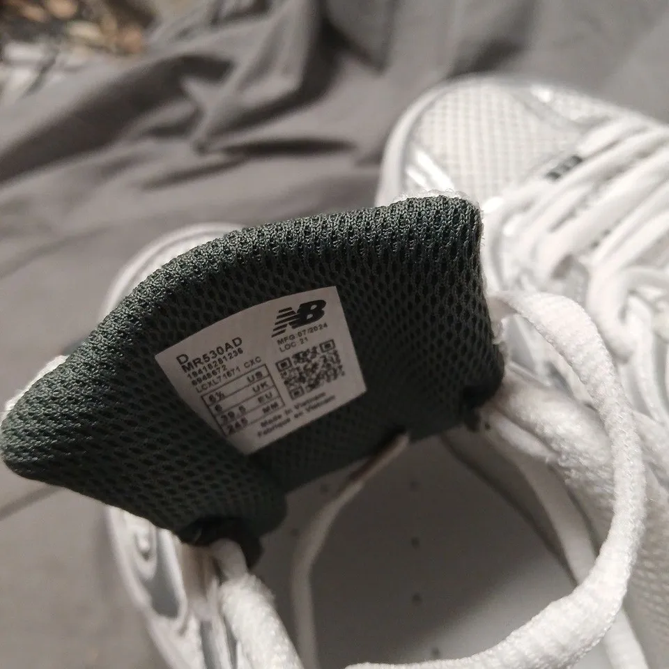 NEW BALANCE RUNNING SHOES MR530AD – WHITE UK SIZE 6 
