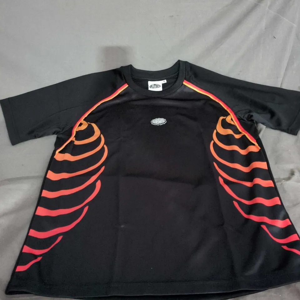 SPLIT MCR RIBBED ACTIVE TEE IN BLACK/ORANGE – SIZE M (VERIFY)