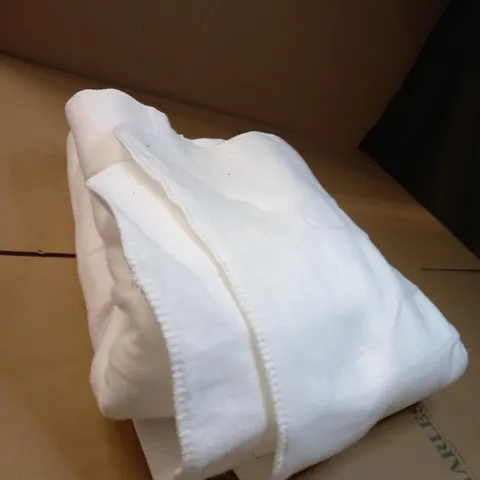 WHITE BLANKET