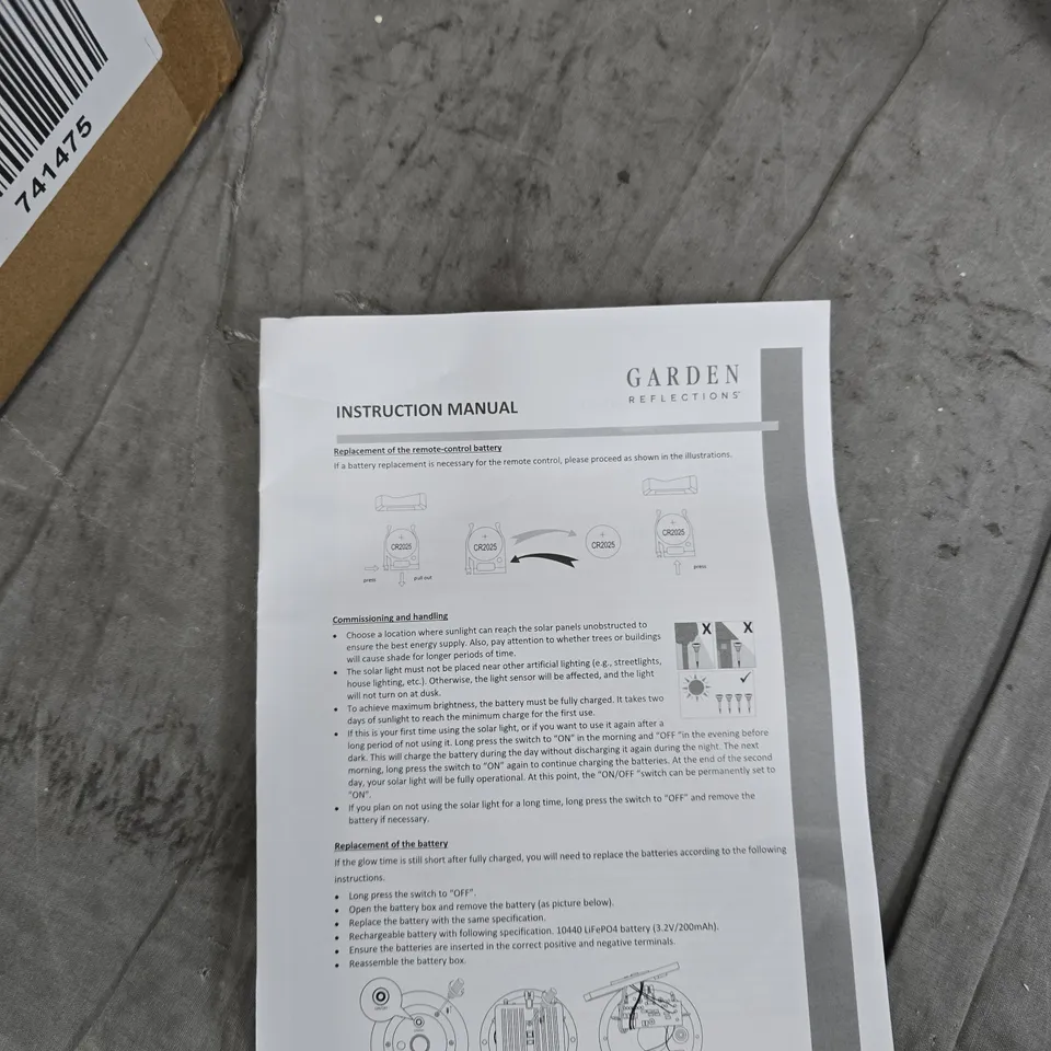 GARDEN REFLECTIONS SET OF 2 15CM COLOUR CHANGING SOLAR ORBS