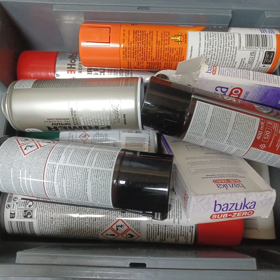 APPROXIMATELY 12 ASSORTED AEROSOLS TO INCLUDE CUREL DEEP MOISTURE SPRAY, HOLTS BRAKE & PARTS CLEANER, BAZULA SUB-ZERO, ETC - COLLECTION ONLY